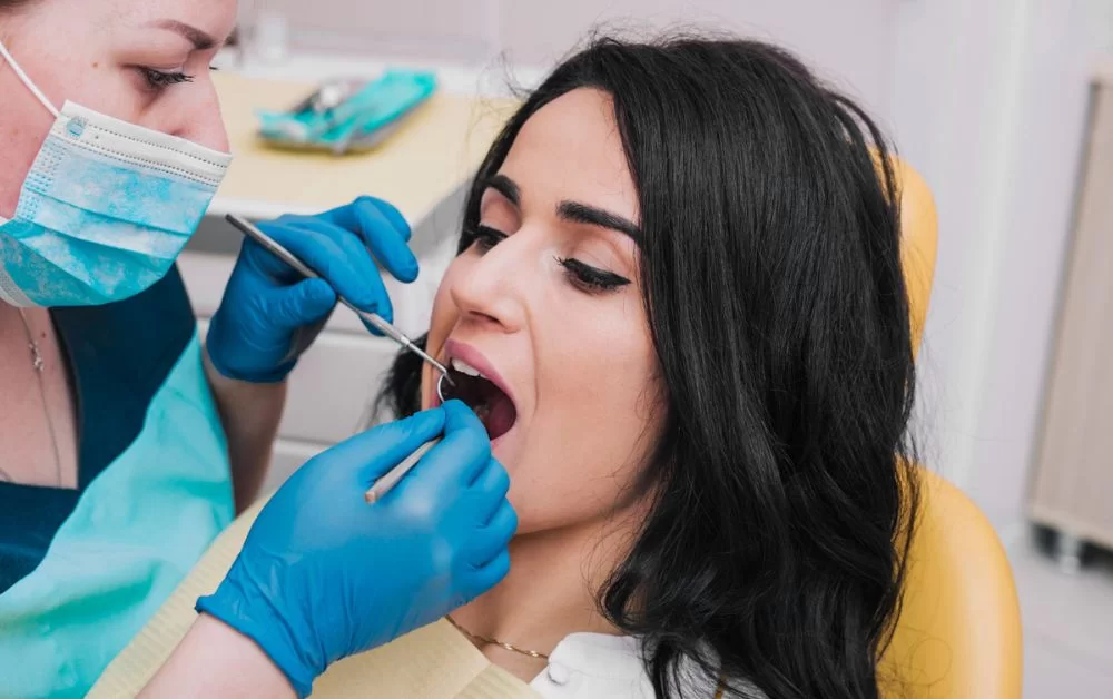 Expert Tooth Extractions: Comfort & Care at Soniva Dental